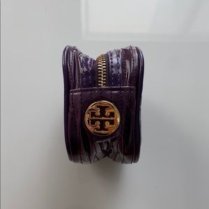 TORY BURCH MAKEUP BAG PURPLE & GOLD HARDWARE